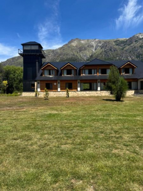El Pedregoso Flights Lodge